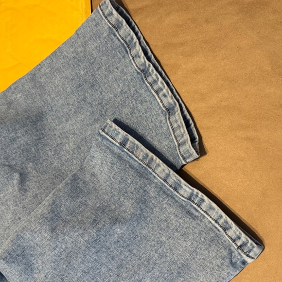 RACHEL ROY HIGH RISE JEANS - Picture 5 of 5